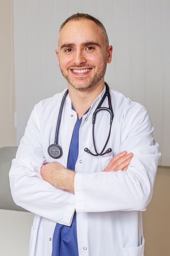 Dr. Dani Afra